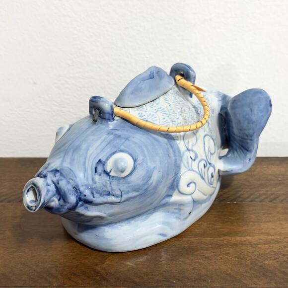 Vintage Chinoiserie Koi Teapot - Decorative, Ceramic, Hand Painted, 1970s - Picture 1 of 6